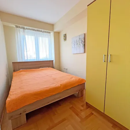 Apartament Comfy And Spacious In A Quiet Area *