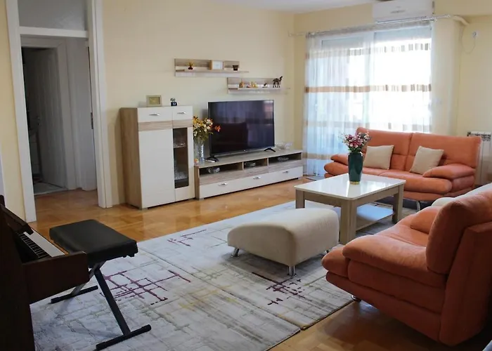 Appartement Comfy And Spacious In A Quiet Area Skopje