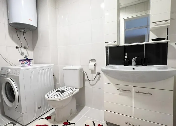 Appartement Comfy And Spacious In A Quiet Area Skopje